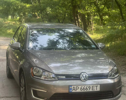 Сірий Фольксваген e-Golf, об'ємом двигуна 0 л та пробігом 97 тис. км за 10600 $, фото 1 на Automoto.ua