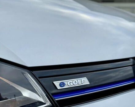 Сірий Фольксваген e-Golf, об'ємом двигуна 0 л та пробігом 111 тис. км за 8500 $, фото 10 на Automoto.ua