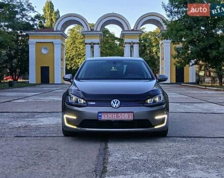 Серый Фольксваген e-Golf, объемом двигателя 0 л и пробегом 142 тыс. км за 9700 $, фото 7 на Automoto.ua
