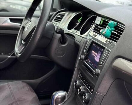 Сірий Фольксваген e-Golf, об'ємом двигуна 0 л та пробігом 111 тис. км за 7850 $, фото 24 на Automoto.ua