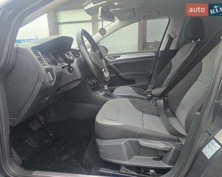 Серый Фольксваген e-Golf, объемом двигателя 0 л и пробегом 170 тыс. км за 7800 $, фото 33 на Automoto.ua