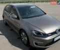 Серый Фольксваген e-Golf, объемом двигателя 0 л и пробегом 134 тыс. км за 9900 $, фото 1 на Automoto.ua