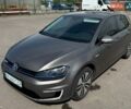 Серый Фольксваген e-Golf, объемом двигателя 0 л и пробегом 134 тыс. км за 9900 $, фото 1 на Automoto.ua
