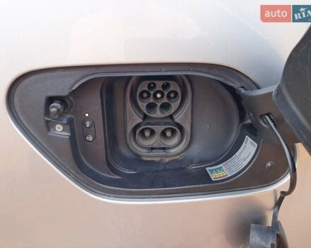 Сірий Фольксваген e-Golf, об'ємом двигуна 0 л та пробігом 97 тис. км за 9500 $, фото 21 на Automoto.ua