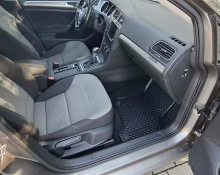 Серый Фольксваген e-Golf, объемом двигателя 0 л и пробегом 158 тыс. км за 8000 $, фото 17 на Automoto.ua