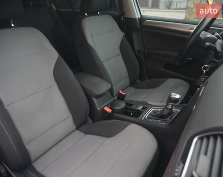 Сірий Фольксваген e-Golf, об'ємом двигуна 0 л та пробігом 124 тис. км за 8444 $, фото 39 на Automoto.ua