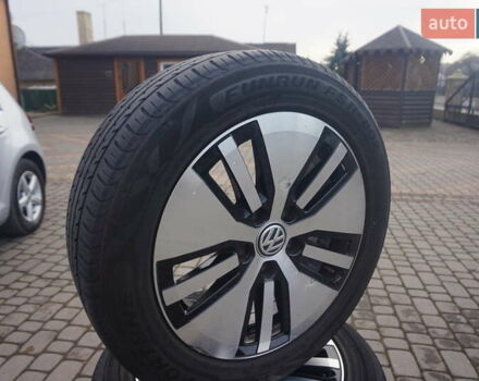 Сірий Фольксваген e-Golf, об'ємом двигуна 0 л та пробігом 124 тис. км за 8444 $, фото 77 на Automoto.ua