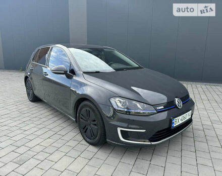 Сірий Фольксваген e-Golf, об'ємом двигуна 0 л та пробігом 121 тис. км за 9000 $, фото 9 на Automoto.ua