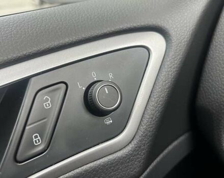 Серый Фольксваген e-Golf, объемом двигателя 0 л и пробегом 169 тыс. км за 7400 $, фото 22 на Automoto.ua