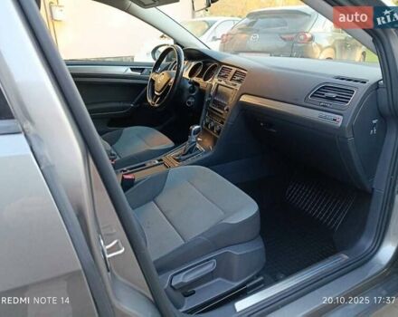 Серый Фольксваген e-Golf, объемом двигателя 0 л и пробегом 136 тыс. км за 7750 $, фото 18 на Automoto.ua