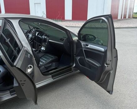 Сірий Фольксваген e-Golf, об'ємом двигуна 0 л та пробігом 127 тис. км за 10999 $, фото 19 на Automoto.ua