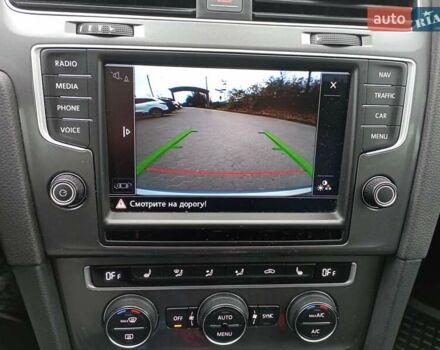 Серый Фольксваген e-Golf, объемом двигателя 0 л и пробегом 162 тыс. км за 8499 $, фото 24 на Automoto.ua