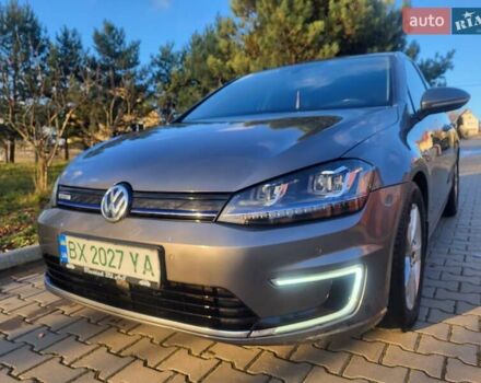 Сірий Фольксваген e-Golf, об'ємом двигуна 0 л та пробігом 154 тис. км за 9300 $, фото 57 на Automoto.ua