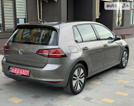 Серый Фольксваген e-Golf, объемом двигателя 0 л и пробегом 105 тыс. км за 9333 $, фото 15 на Automoto.ua