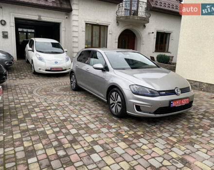 Серый Фольксваген e-Golf, объемом двигателя 0 л и пробегом 177 тыс. км за 8490 $, фото 2 на Automoto.ua