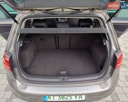 Серый Фольксваген e-Golf, объемом двигателя 0 л и пробегом 135 тыс. км за 8999 $, фото 25 на Automoto.ua