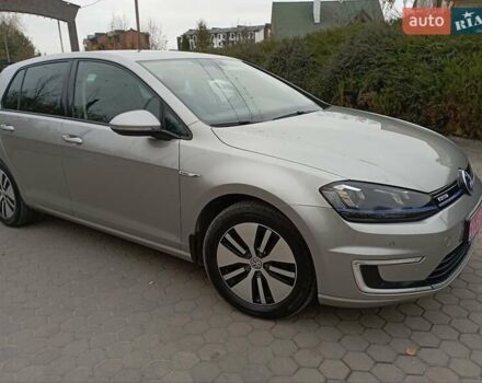 Серый Фольксваген e-Golf, объемом двигателя 0 л и пробегом 162 тыс. км за 8499 $, фото 16 на Automoto.ua
