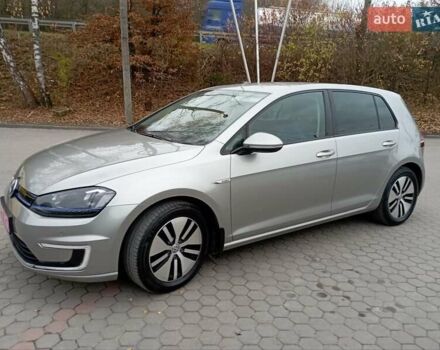 Серый Фольксваген e-Golf, объемом двигателя 0 л и пробегом 162 тыс. км за 8499 $, фото 7 на Automoto.ua