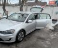 Серый Фольксваген e-Golf, объемом двигателя 0 л и пробегом 130 тыс. км за 9700 $, фото 1 на Automoto.ua