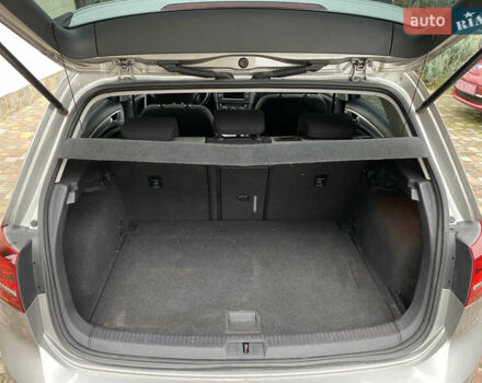 Серый Фольксваген e-Golf, объемом двигателя 0 л и пробегом 177 тыс. км за 8490 $, фото 7 на Automoto.ua