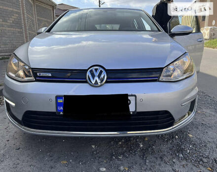 Сірий Фольксваген e-Golf, об'ємом двигуна 0 л та пробігом 80 тис. км за 14500 $, фото 10 на Automoto.ua