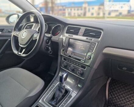 Сірий Фольксваген e-Golf, об'ємом двигуна 0 л та пробігом 97 тис. км за 9800 $, фото 13 на Automoto.ua