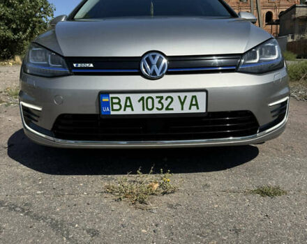 Серый Фольксваген e-Golf, объемом двигателя 0 л и пробегом 76 тыс. км за 9500 $, фото 16 на Automoto.ua