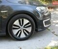 Серый Фольксваген e-Golf, объемом двигателя 0 л и пробегом 233 тыс. км за 7700 $, фото 7 на Automoto.ua