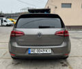 Серый Фольксваген e-Golf, объемом двигателя 0 л и пробегом 97 тыс. км за 13000 $, фото 7 на Automoto.ua