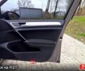 Серый Фольксваген e-Golf, объемом двигателя 0 л и пробегом 117 тыс. км за 11300 $, фото 12 на Automoto.ua