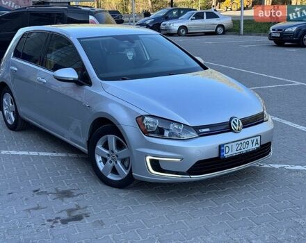 Серый Фольксваген e-Golf, объемом двигателя 0 л и пробегом 116 тыс. км за 7777 $, фото 1 на Automoto.ua