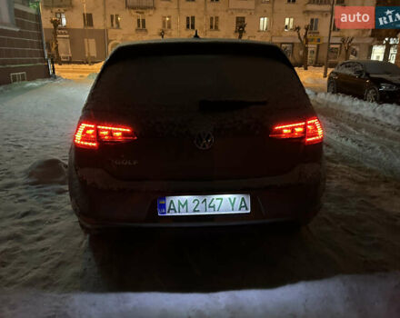 Серый Фольксваген e-Golf, объемом двигателя 0 л и пробегом 114 тыс. км за 8999 $, фото 21 на Automoto.ua