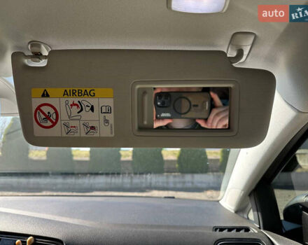 Сірий Фольксваген e-Golf, об'ємом двигуна 0 л та пробігом 150 тис. км за 9200 $, фото 3 на Automoto.ua