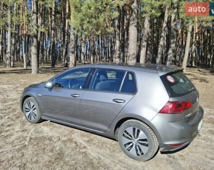 Серый Фольксваген e-Golf, объемом двигателя 0 л и пробегом 105 тыс. км за 9750 $, фото 3 на Automoto.ua