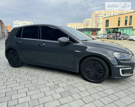Сірий Фольксваген e-Golf, об'ємом двигуна 0 л та пробігом 121 тис. км за 9000 $, фото 20 на Automoto.ua