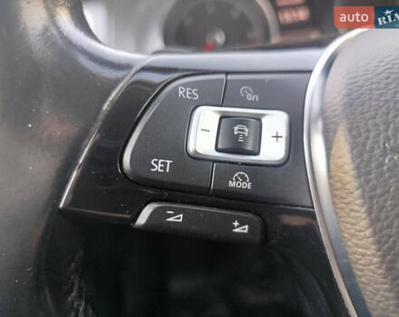 Сірий Фольксваген e-Golf, об'ємом двигуна 1.6 л та пробігом 400 тис. км за 9500 $, фото 3 на Automoto.ua