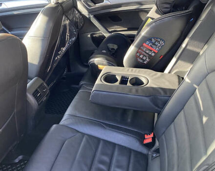 Сірий Фольксваген e-Golf, об'ємом двигуна 0 л та пробігом 121 тис. км за 10200 $, фото 10 на Automoto.ua