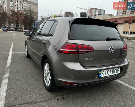 Серый Фольксваген e-Golf, объемом двигателя 0 л и пробегом 129 тыс. км за 10300 $, фото 6 на Automoto.ua