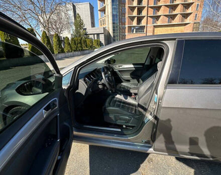 Сірий Фольксваген e-Golf, об'ємом двигуна 0 л та пробігом 150 тис. км за 9200 $, фото 4 на Automoto.ua