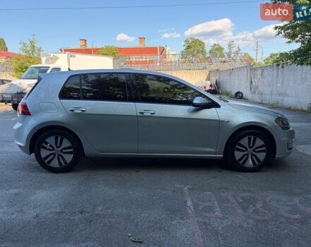 Серый Фольксваген e-Golf, объемом двигателя 0 л и пробегом 105 тыс. км за 9500 $, фото 7 на Automoto.ua