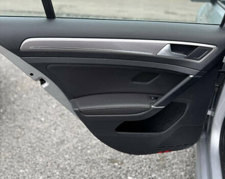 Серый Фольксваген e-Golf, объемом двигателя 0 л и пробегом 190 тыс. км за 8200 $, фото 14 на Automoto.ua