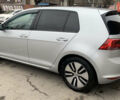 Серый Фольксваген e-Golf, объемом двигателя 0 л и пробегом 99 тыс. км за 8500 $, фото 6 на Automoto.ua