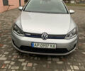 Серый Фольксваген e-Golf, объемом двигателя 0 л и пробегом 99 тыс. км за 8500 $, фото 1 на Automoto.ua