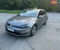 Серый Фольксваген e-Golf, объемом двигателя 0 л и пробегом 130 тыс. км за 9400 $, фото 1 на Automoto.ua