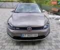 Серый Фольксваген e-Golf, объемом двигателя 0 л и пробегом 135 тыс. км за 8999 $, фото 9 на Automoto.ua