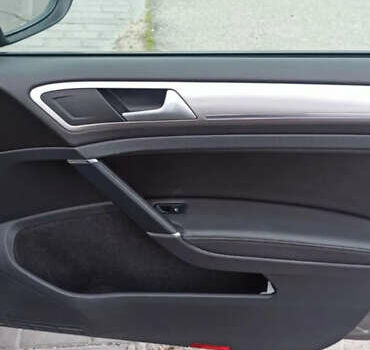 Сірий Фольксваген e-Golf, об'ємом двигуна 0 л та пробігом 150 тис. км за 9200 $, фото 36 на Automoto.ua