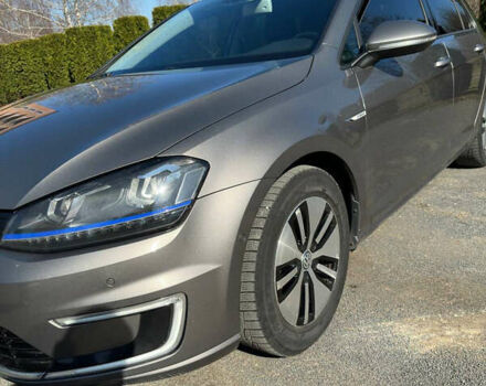 Сірий Фольксваген e-Golf, об'ємом двигуна 0 л та пробігом 150 тис. км за 9200 $, фото 16 на Automoto.ua