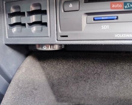 Серый Фольксваген e-Golf, объемом двигателя 0 л и пробегом 135 тыс. км за 8999 $, фото 5 на Automoto.ua