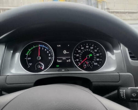 Сірий Фольксваген e-Golf, об'ємом двигуна 0 л та пробігом 104 тис. км за 9300 $, фото 10 на Automoto.ua