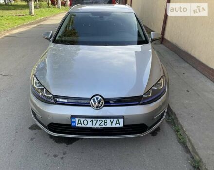 Сірий Фольксваген e-Golf, об'ємом двигуна 0 л та пробігом 70 тис. км за 13400 $, фото 12 на Automoto.ua